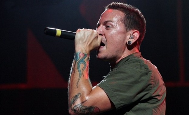 Музикантите от Линкин парк съобщиха че ще издигнат паметна плоча