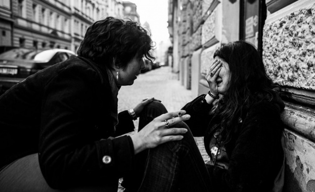 Дейвид Тезински е 27 годишен фотограф които стана известен с