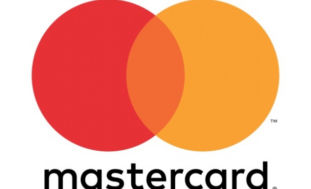 Mastercard внедрява безконтактната си технология в първия умен часовник на