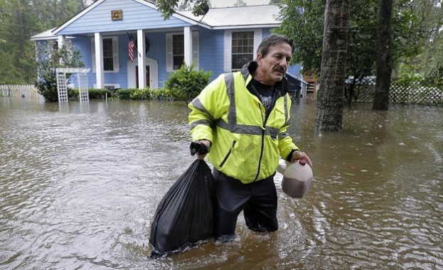 Кметът на град Хюстън в щата Тексас Силвестър Търнър наложи