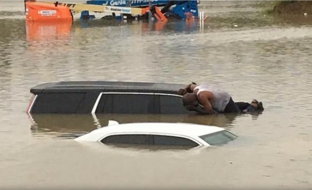 Ураганът Харви се оказа най силната буря удряла САЩ в