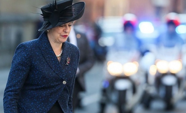 Британската министър председателка Тереза Мей каза че възнамерява да продължи да