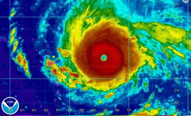 Ураганът Ирма е вече в книгата на рекордите Сутринта във