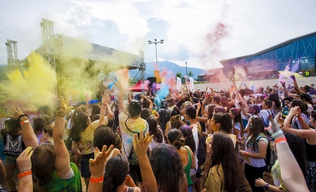 Фестивал на цветовете се завръща на 10 септември за да