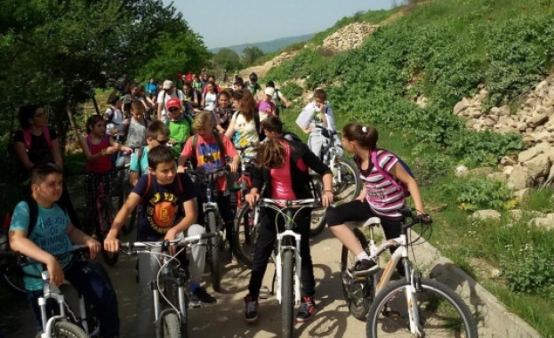 Над сто деца от цялата страна участват в четвъртото издание