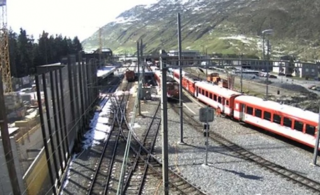 Почти 30 души са ранени след влакова катастрофа в Швейцария