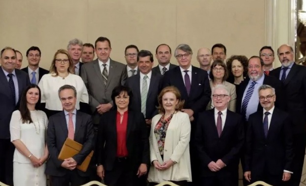 Ръководството на БСП представи на посланиците на страните членки на Европейския