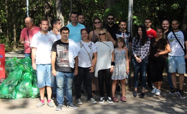 Социалисти от София начело с лидера си Калоян Паргов се