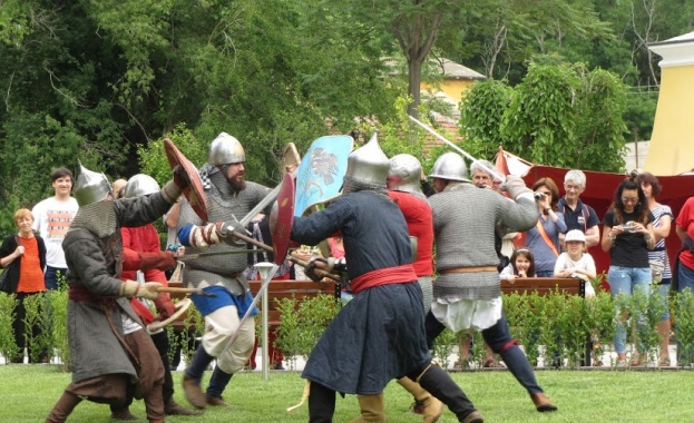 В дните от 22 до 24 септември туристически комплекс Акве