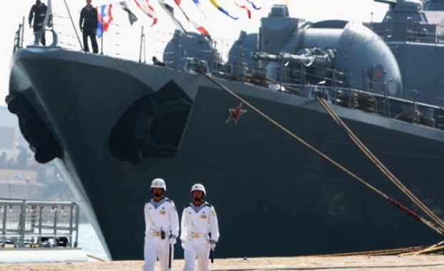 Русия и Китай започнаха втория етап от съвместните си военноморски