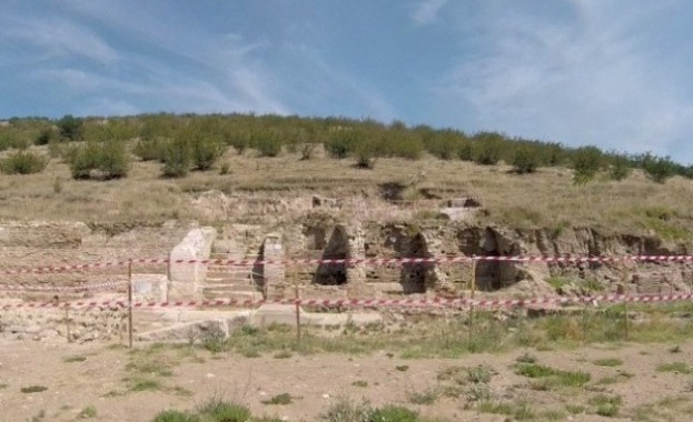 Археолози начело с доц д р Людмил Вагалински се натъкнаха на