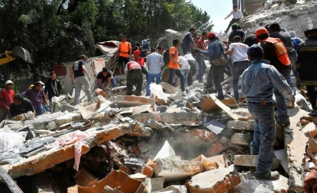 Силно земетресение разтърси Мексико По данни на американския Геофизичен институт