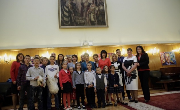 По покана на народния представител от БСП за България Веска