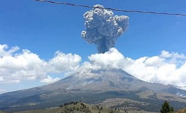 Бедите за мексиканците продължават След серия от земетресения при които
