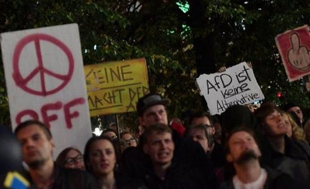 Успехът на крайнодясната партия Алтернатива за Германия която се превърна