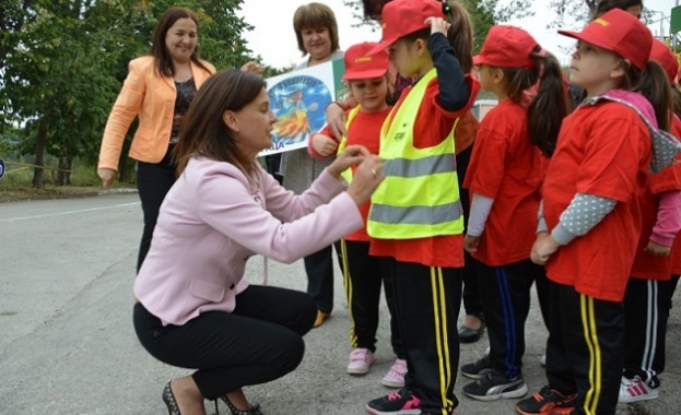 Заместник-министърът на младежта и спорта Ваня Колева откри Европейската седмица