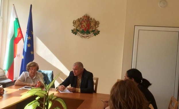 Хората от Николаево очакват да заработи напълно завършения и оборудван