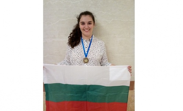 Вчерашното 26 09 българско дерби на Световното първенство по шахмат за