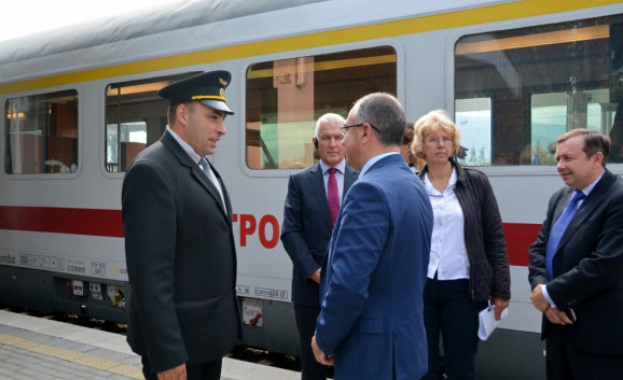 С внедряването на новите системи за сигнализация и телекомуникации по