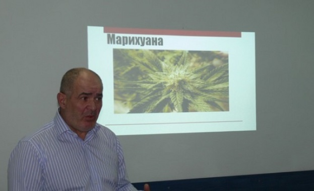 Някои хора съвсем спокойно говорят че наркотиците са леки и