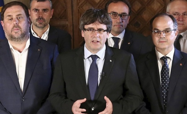 Каталуния ще обяви независимост до дни Това обяви премиерът на