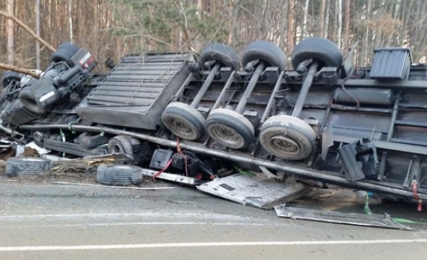 Преустановено е движението и в двете платна Трасето при 117