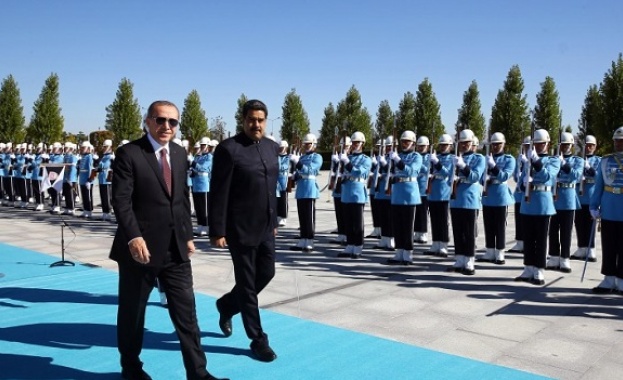 Ние вярваме в един нов различен многополюсен свят в който