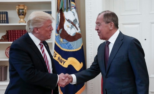 Руският външен министър Сергей Лавров обяви че се надява американският