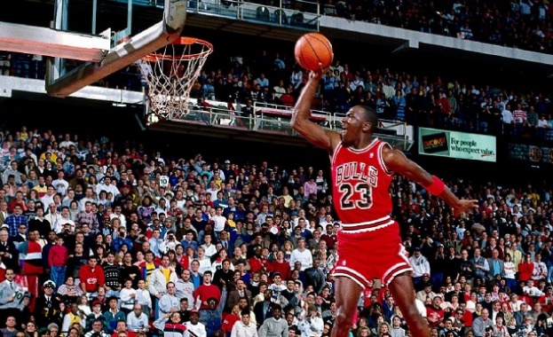 Собственикът на баскетболния отбор от НБА Шарлът Хорнетс Майкъл