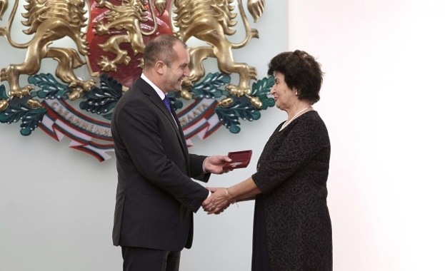 Със своето единство в името на благополучието на гражданите Националното