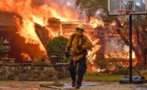 Броят на жертвите на горските пожари в Калифорния нарасна до