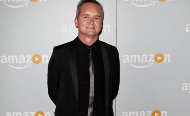 Компанията Амазон временно отстрани и изпрати в принудителен отпуск отговорника