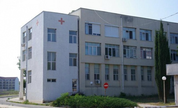 Общинската Многопрофилна болница в Поморие прекрати плановия прием на пациенти,