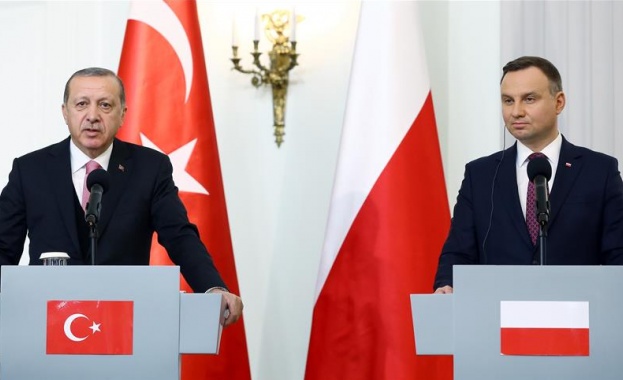 Полша се надява че в крайна сметка Турция ще се