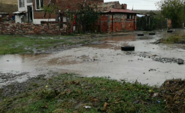 Един човек се е удавил в наводненото бургаско село Полски