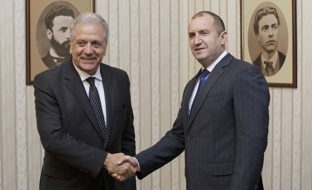 Ясното дефиниране и утвърждаване на принципа на солидарността в Европейския