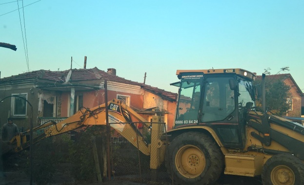 Днес доброволци и служители на БЧК от Бургас и от