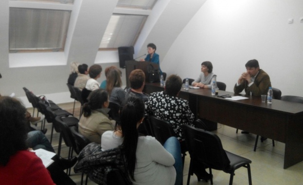 Принципът на делегираните бюджети парите следват ученика вече не работи