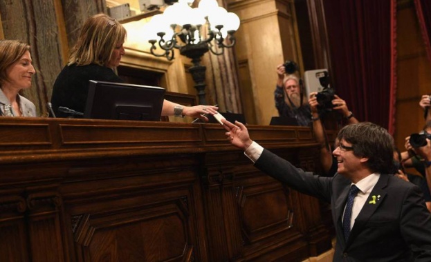 Регионалният парламент на Каталуния гласува резолюция за обявяването на независимост