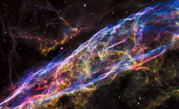 Вселената не би трябвало да съществува в съответствие с новите