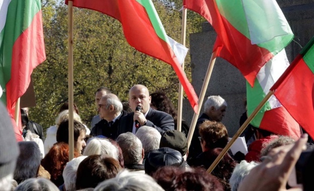 Трябва да дадем отпор на антисоциалната политика която кабинетът на