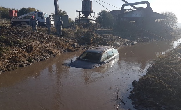 За над 4 млн лева са щетите от наводненията в