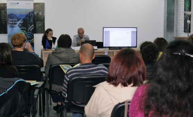 На 24 25 октомври 2017 г по покана на Клуб