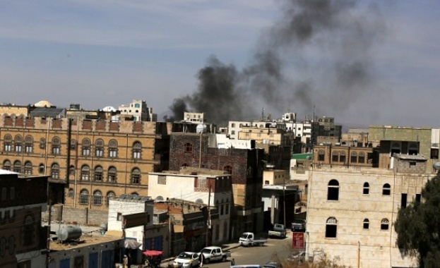 Арабската коалиция оглавявана от Саудитска Арабия нанесе два въздушни удара