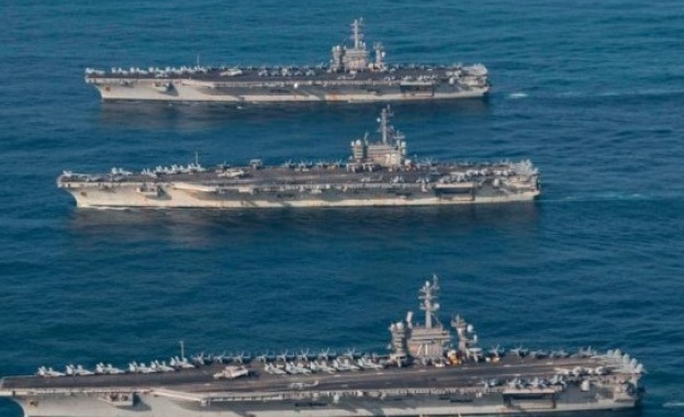 Три американски самолетоносача бяха насочени към западната част на Тихия