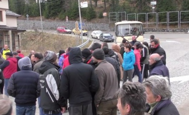 Хотелиери от Пампорово собственици на гори и жители на околните