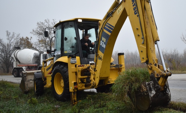 Започна рехабилитацията на 11 784 км от път II 35