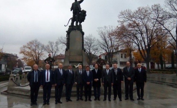 Комисията по отбрана в Народното събрание посетиха община Карлово и