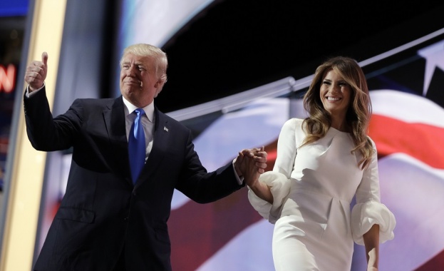 Парче сладкиш който получавали всички гости на сватбата на Доналд