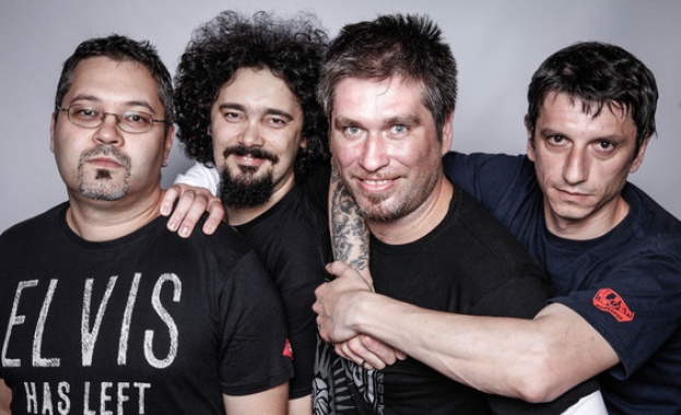 Лошите момчета от Ню Йорк избраха коя българска банда да